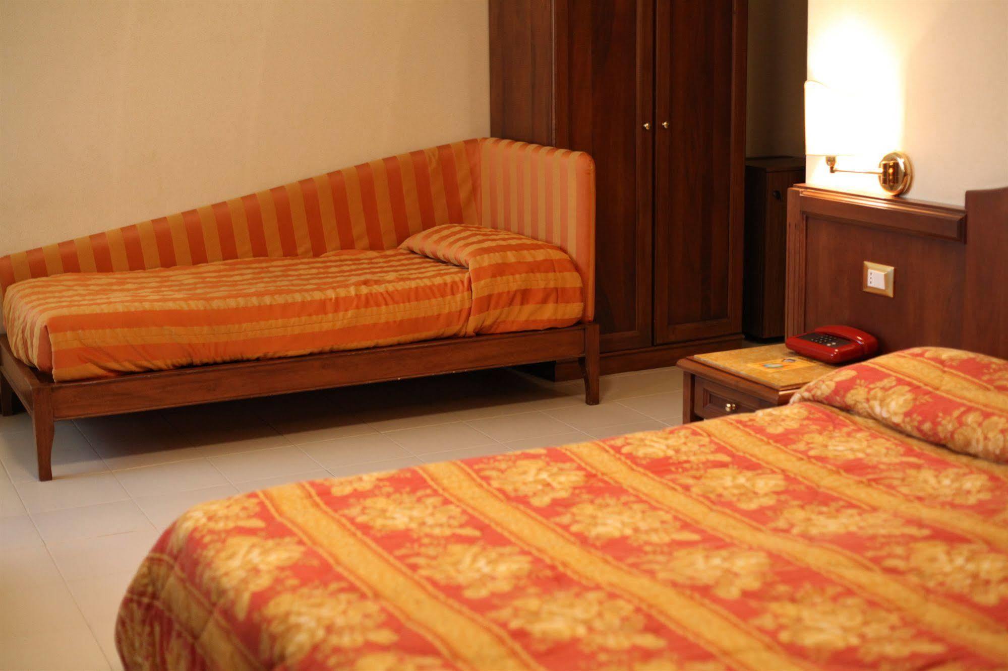 Hotel Anxanum Lanciano Extérieur photo